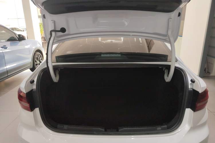 Used Volkswagen Lavida 2023 Revised 1.5L Automatic DeYi Edition
