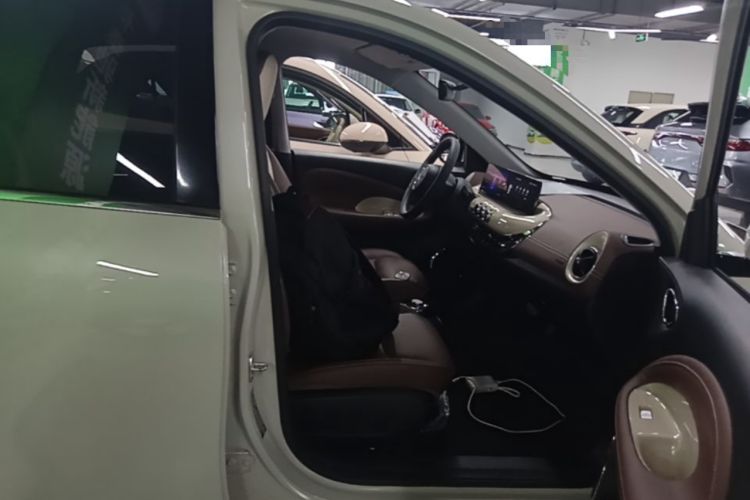Used Wuling Bingo 2023 333 km Lingxi Connected+ Version