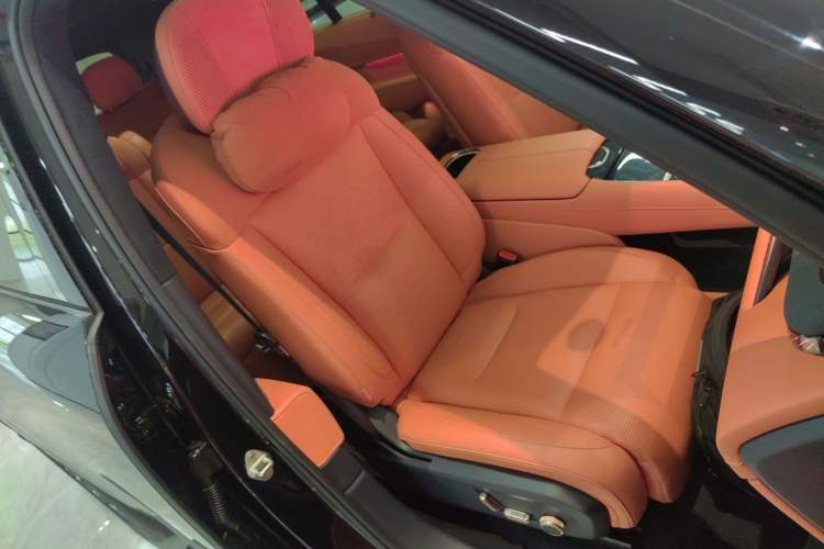 Used Lynk & Co 900 2025 1.5T Ultra Right Front Seat