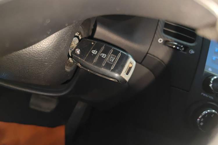 Used Kia K3 2015 1.6L Automatic GL
