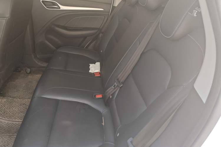 Used MG ZS 2018 1.5L Automatic Luxury Edition China V Standard
