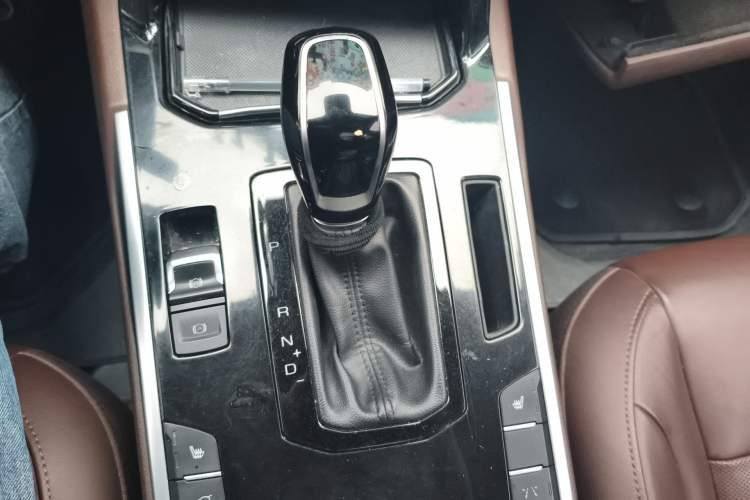 Used Wey VV7 2017 2.0T Flagship Model