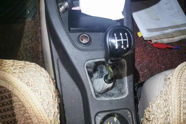 Used Wuling Hongguang 2014 1.5L Standard Version