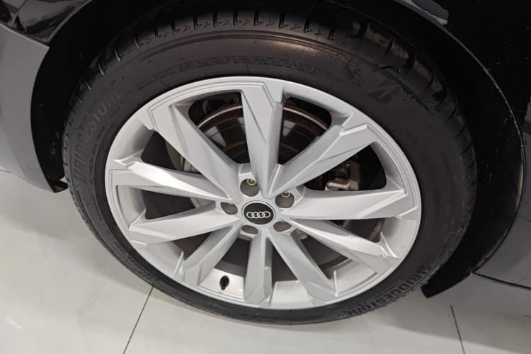 Used Audi A6 2023 allroad quattro 55 TFSI Explorer Edition
