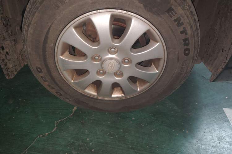 Used JAC Refine 2011 2.0L Government Procurement Version Manual Luxury Trim