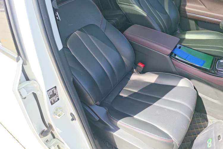 Used GAC Trumpchi M6 2023 PRO 270T DCT Luxury Edition