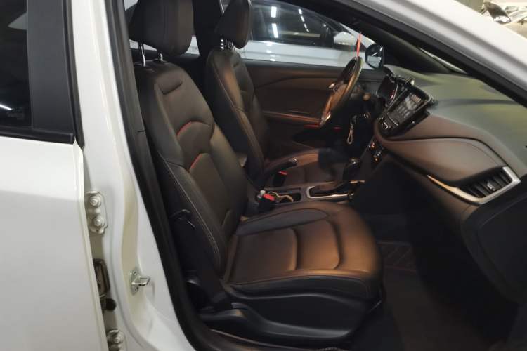 Used Chevrolet Monza 2019 RS 330T Automatic Comfort Edition China VI Standard