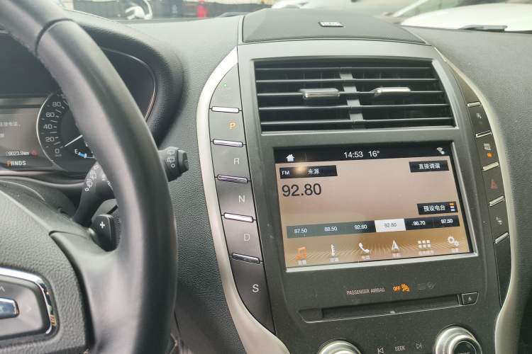 Used Lincoln MKC 2019 2.0T Two-Wheel Drive Zunya Version China VI Standard
