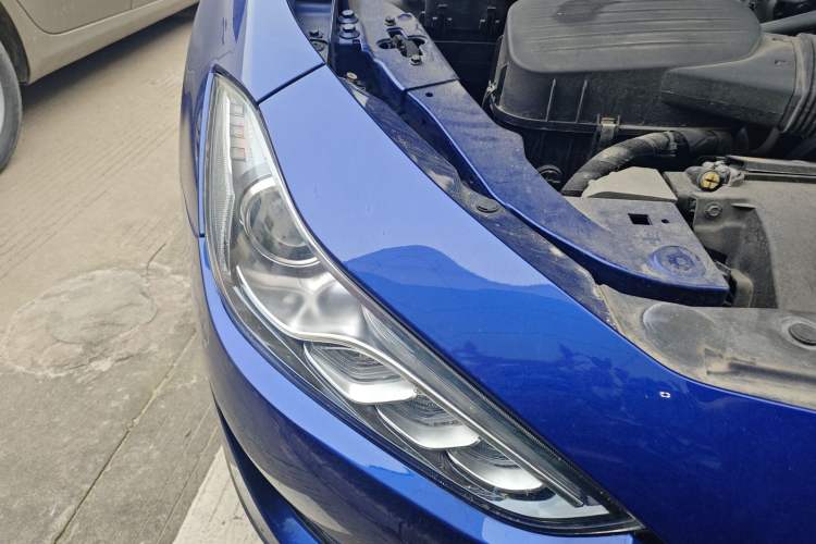 Used Maserati Ghibli 2019 3.0T Standard Version China V Emission Standard Right Front Headlight