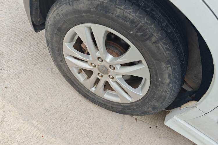 Used Haval H6 2015 Upgraded Model 1.5T Manual Two-Wheel Drive Elite Version