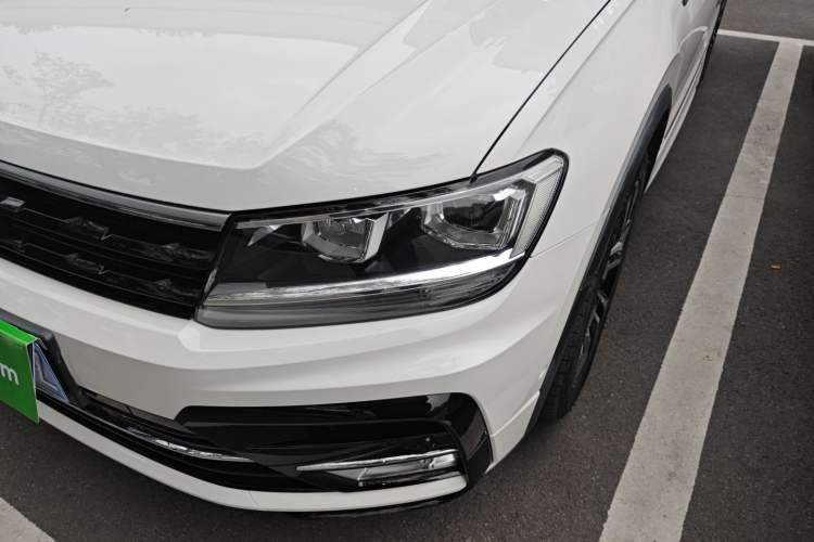 Used Volkswagen Tiguan L 2021 330TSI Automatic Two-Wheel Drive R-Line Enhanced Edition Left Front Headlight