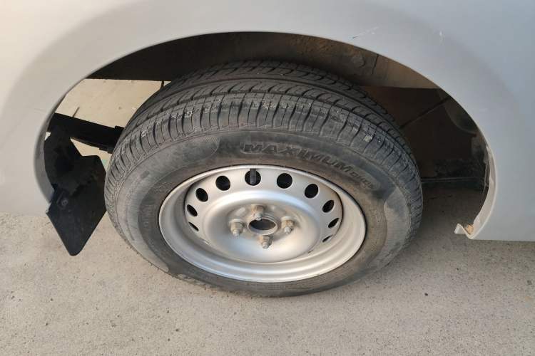 Used Kuayue Kuayue Xing V3 2023 1.5L Gasoline Comfort Model 7-Seater Passenger Vehicle
