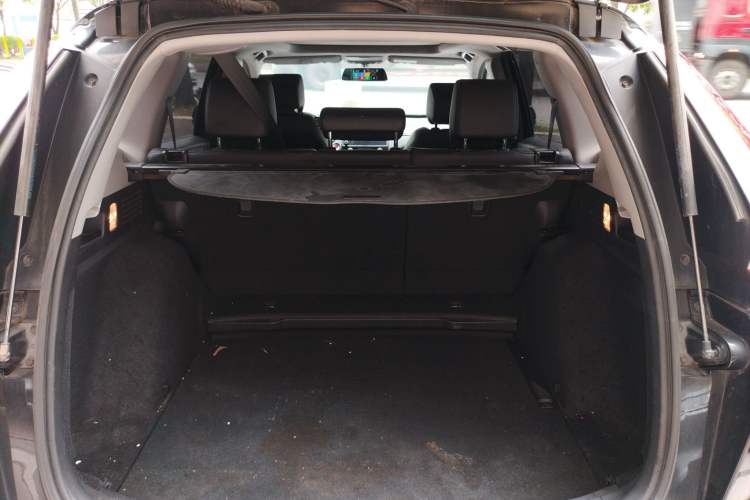 Used Honda CR-V 2017 240TURBO CVT Front-Wheel Drive Fashion Edition Trunk