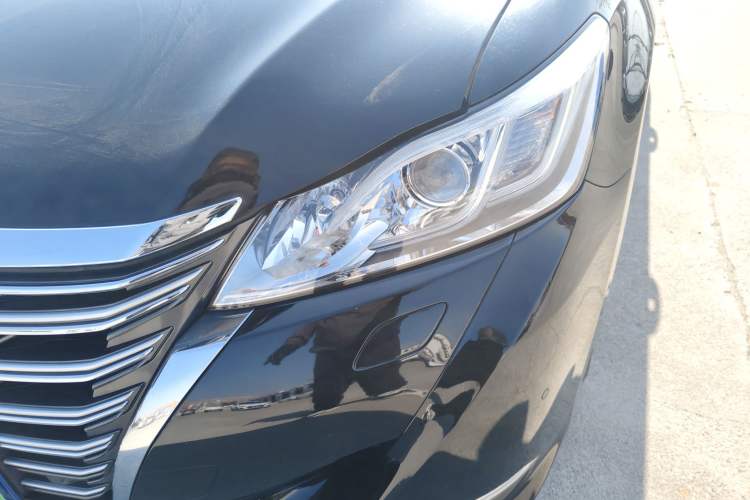 Used Toyota Crown 2015 2.0T Fashion Edition