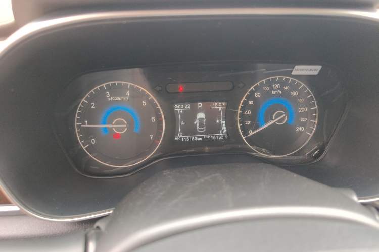 Used Dongfeng Fengon 580 2018 1.5T CVT Luxury Model Instrument Cluster