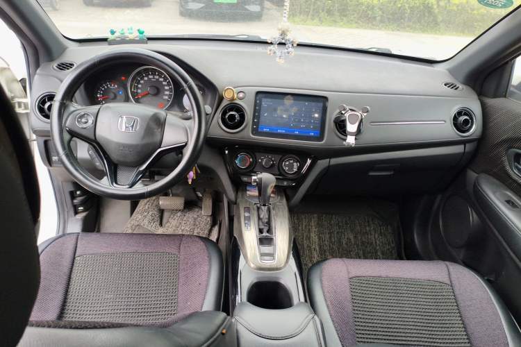 Used Honda XR-V 2015 1.8L EXi CVT Comfort Version Center Console