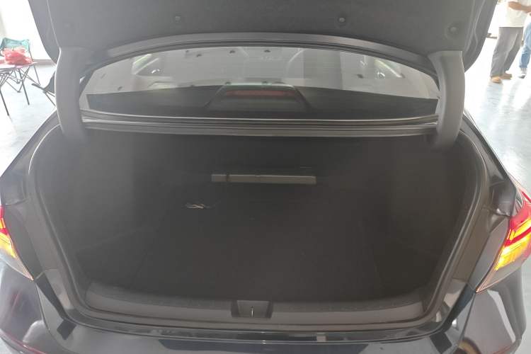 Used Honda Civic 2023 240TURBO CVT Dynamic Edition
