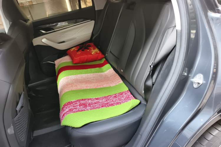 Used Geely Auto Monjaro L 2023 2.0TD High-Power Automatic Two-Wheel Drive Flagship Version Left Rear Seat