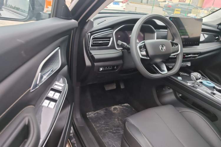 Used CHANGAN CS75 2026 Model PRO 1.5T DCT Prestige 7-Seater Driver Seat