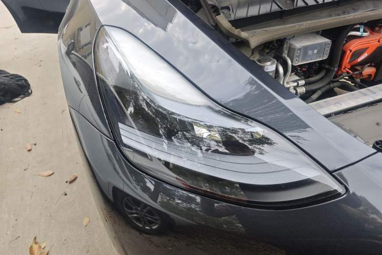 Used Tesla Model Y 2024 Rear-Wheel-Drive Version Right Front Headlight