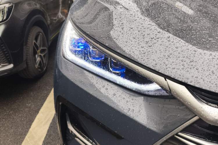 Used BYD Tang New Energy 2021 DM-i 112KM Prestige Model
