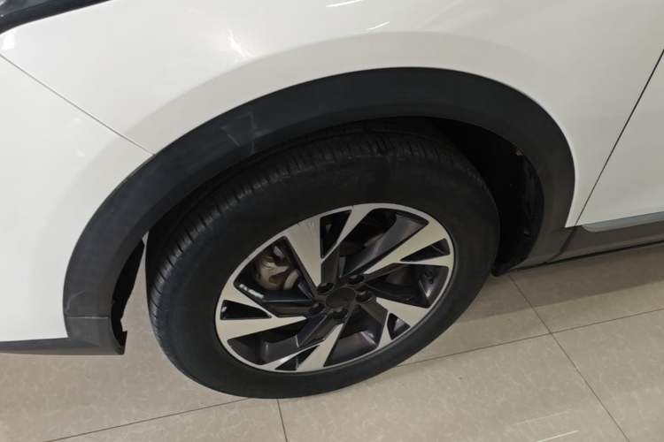 Used Dongfeng Aeolus AX7 2022 Mach Edition 1.5T DCT DF31 Left Front Wheel Hub