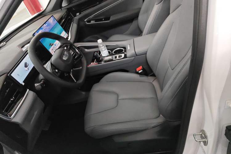 Used Geely Auto Emgrand X7 Sport 2026 Model 1.5TD Wonderful