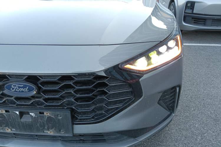 Used Ford Focus 2022 Hatchback EcoBoost 180 Automatic Performance Edition
