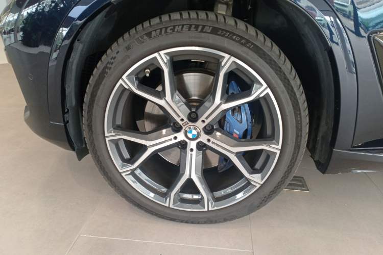 Used BMW X5 2022 xDrive40i Luxury Edition M Sport Package
