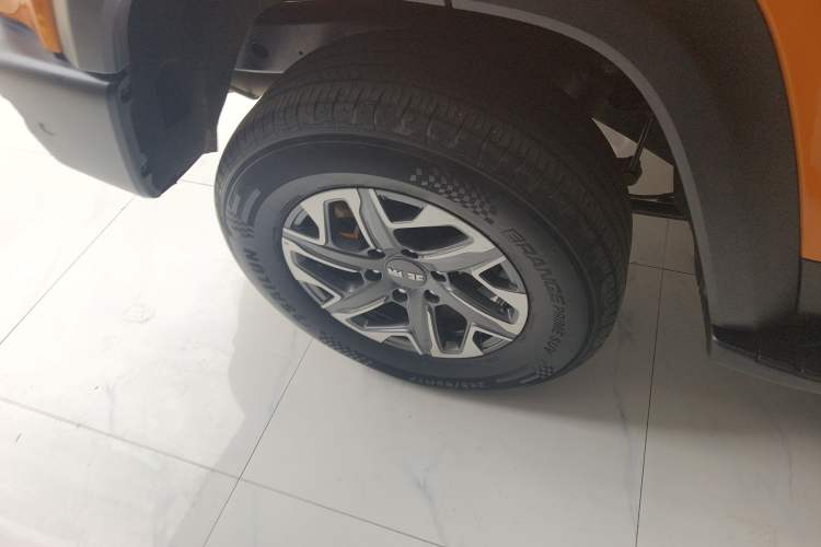 Used BAIC Off-Road BJ40 2024 2.0T All-New Urban Hunter Edition Chivalrous Style Exterior 5