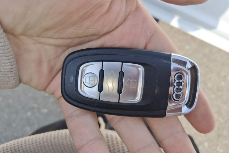 Used Audi A6L 2018 30th Anniversary Edition 35 TFSI Fashion Model
