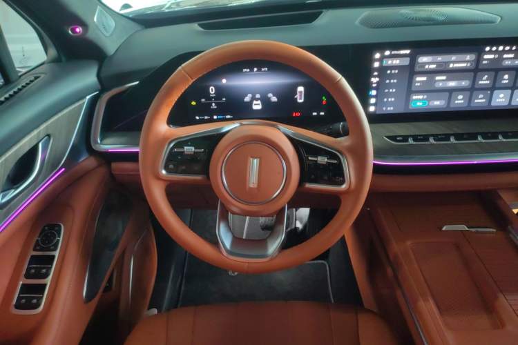 Used Wey Lanshan 2023 Four-Wheel Drive Ultra-Long Range Version
