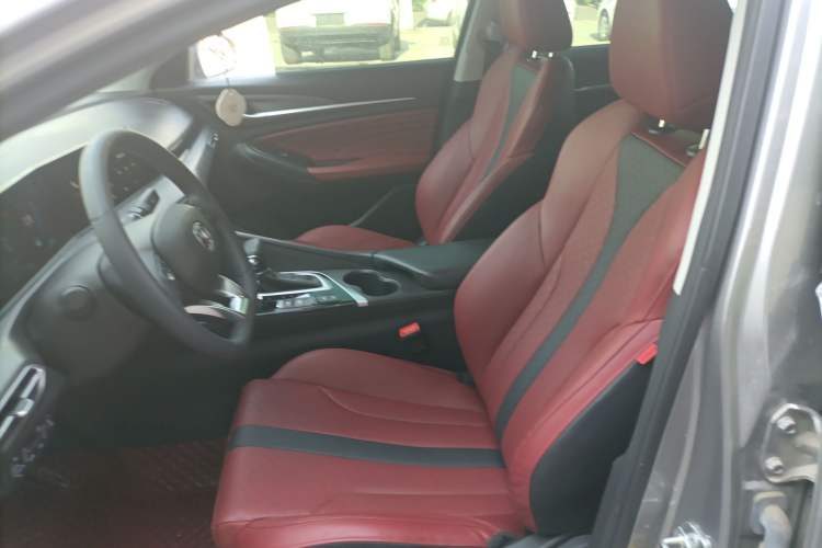 Used CHANGAN Eado 2021 PLUS Blue Whale NE 1.4T GDI DCT Prestige Model Left Front Seat