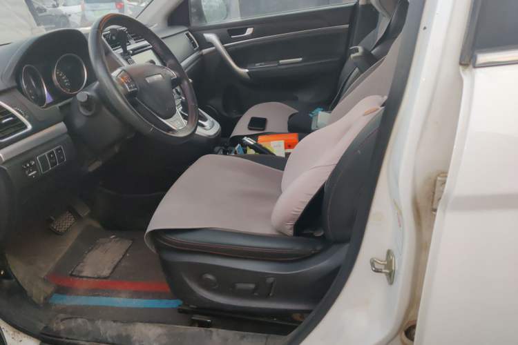 Used Haval H6 2017 Revised Blue-Label Sport Version 1.5T Automatic Two-Wheel Drive Luxury Trim
