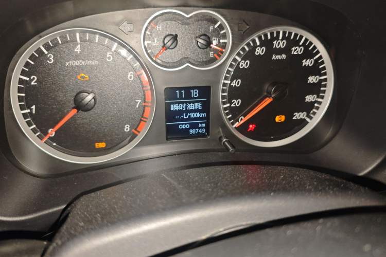 Used Haval H5 Classic 2013 Zhizun Edition 2.0T Manual 4x4 Prestige Model