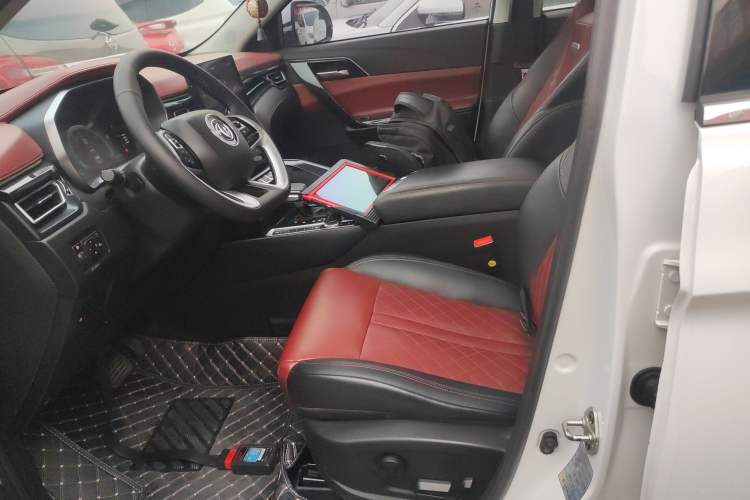 Used FORTHING T5 2018 300T DCT Smart Enjoyment Version
