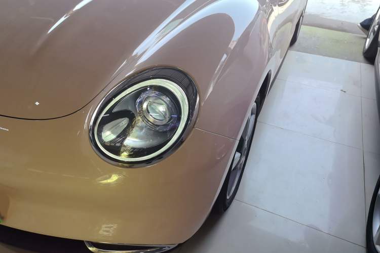 Used ORA Good Cat 2021 400km Standard Range Venus Edition Lithium-Ion Battery Left Front Headlight