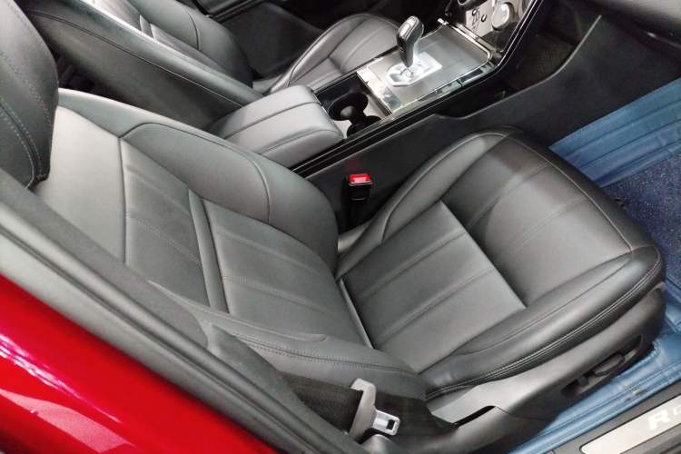 Used Land Rover Range Rover Evoque 2020 249 PS R-DYNAMIC S Sport Edition
