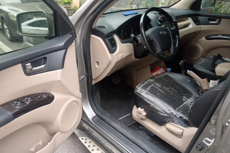 Used Kia Sportage 2013 2.0L Automatic Two-Wheel Drive GL Trim