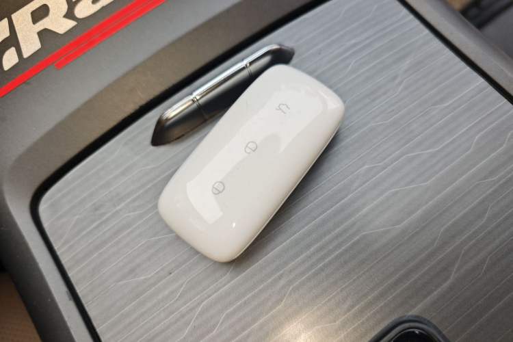 Used Geely Galaxy L6 2023 60km PLUS Interior 1