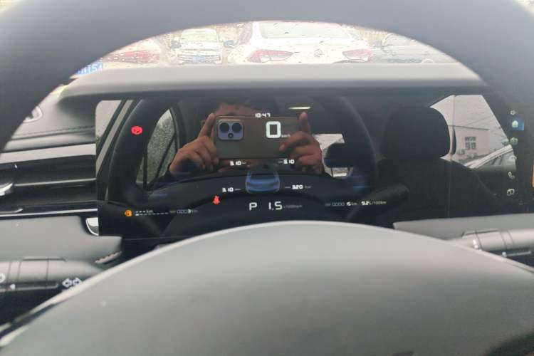 Used Roewe i5 2026 Model 1.5L CVT Luxury Version