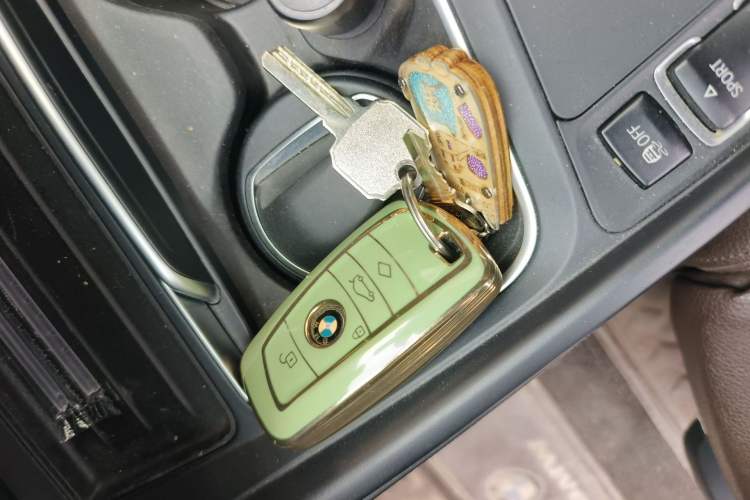 Used BMW 3 Series 2018 320Li Fashion Model Vehicle Key