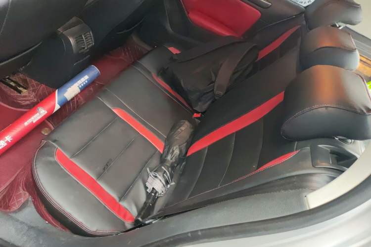 Used Volkswagen Golf 2011 1.6 Manual Comfort Model
