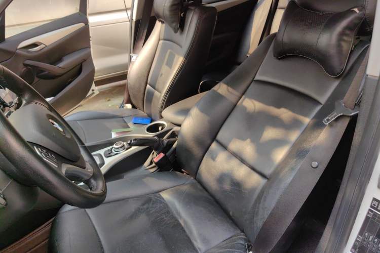 Used BMW X1 2014 sDrive18i Fashion Model Left Front Seat