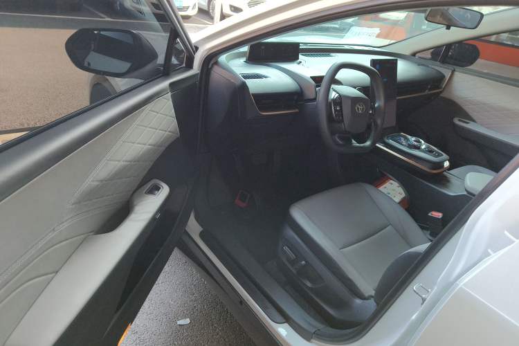 Used Toyota bZ3 2024 517 km Elite PRO