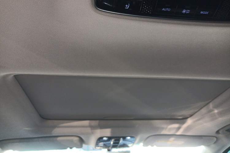 Used Roewe iMAX8 New Energy 2022 Golden Edition