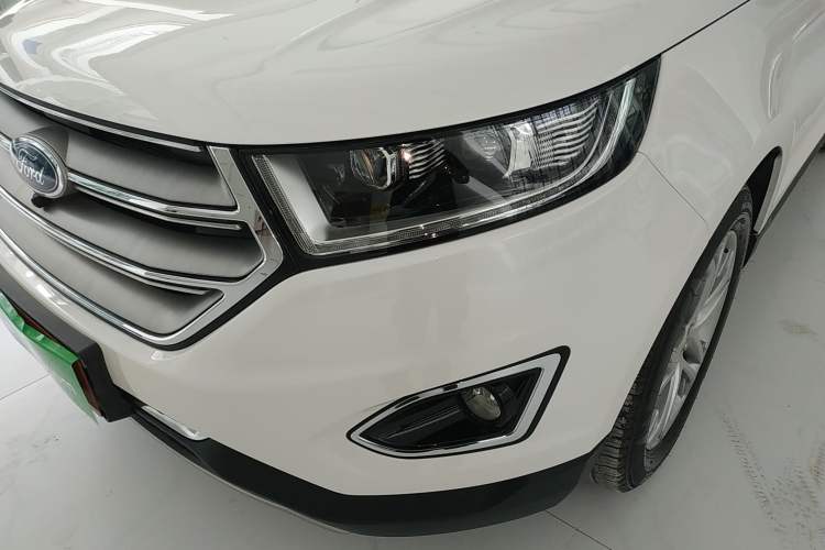Used Ford Edge 2018 EcoBoost 245 Two-Wheel-Drive Titanium 7-Seater China VI Standard
