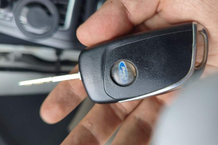 Used Ford Focus 2015 Sedan EcoBoost 125 Manual – Ultra-Style Edition