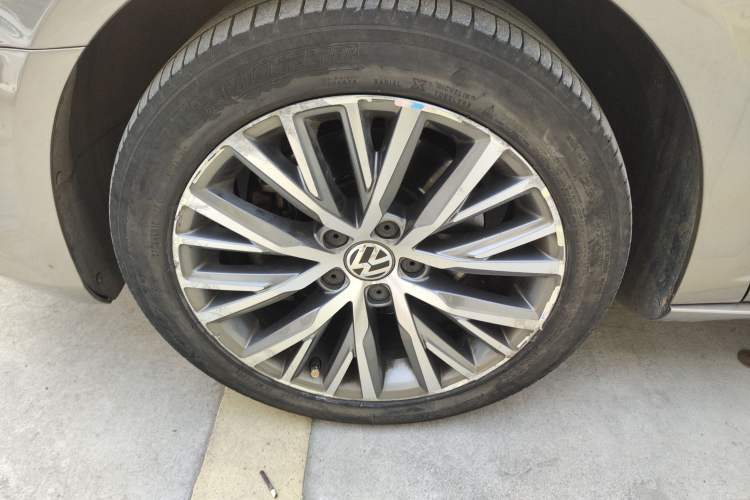 Used Volkswagen FAW-Volkswagen CC 2016 1.8TSI Luxury Model
