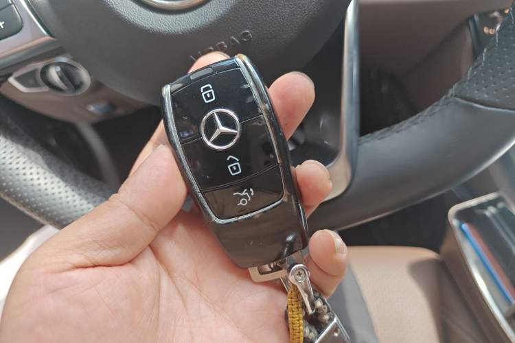 Used Mercedes-Benz E-Class 2017 E 300 L Sporty and Stylish Model Vehicle Key